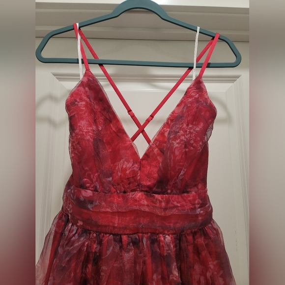 Magenta Floral Print Organza Maxi Dress - Picture 4 of 8